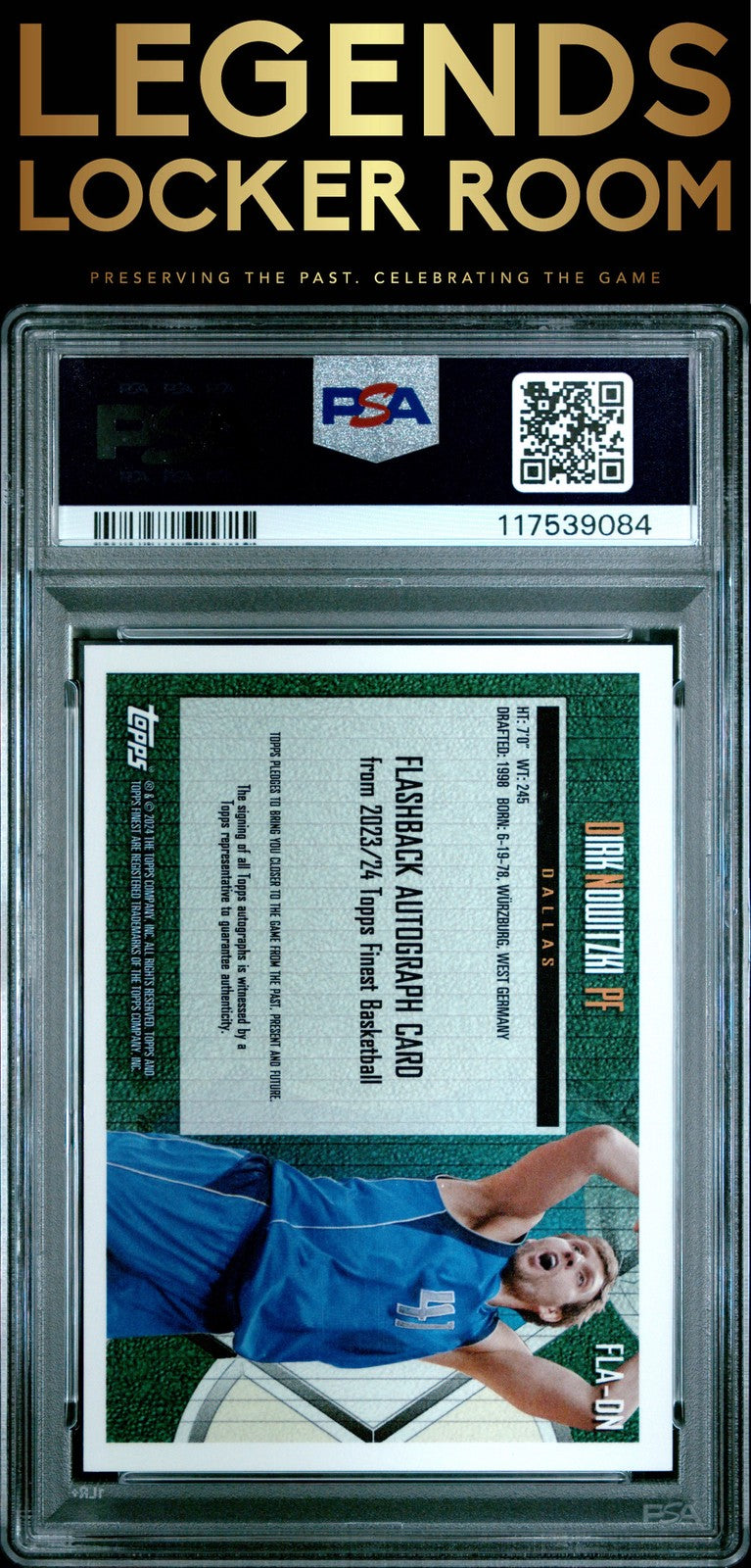 2023 Topps Finest Flashback Autographs Dirk Nowitzki Flashback Gold /50 PSA 9