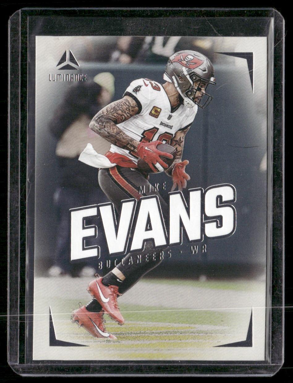 2024 Panini Luminance #70 Mike Evans