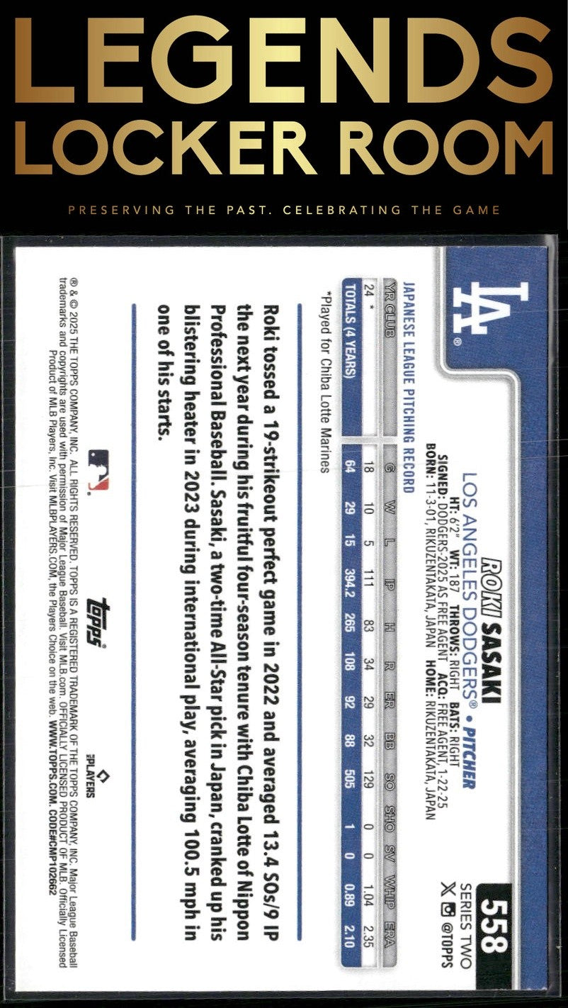 2025 Topps #558 Roki Sasaki Rainbow Foil