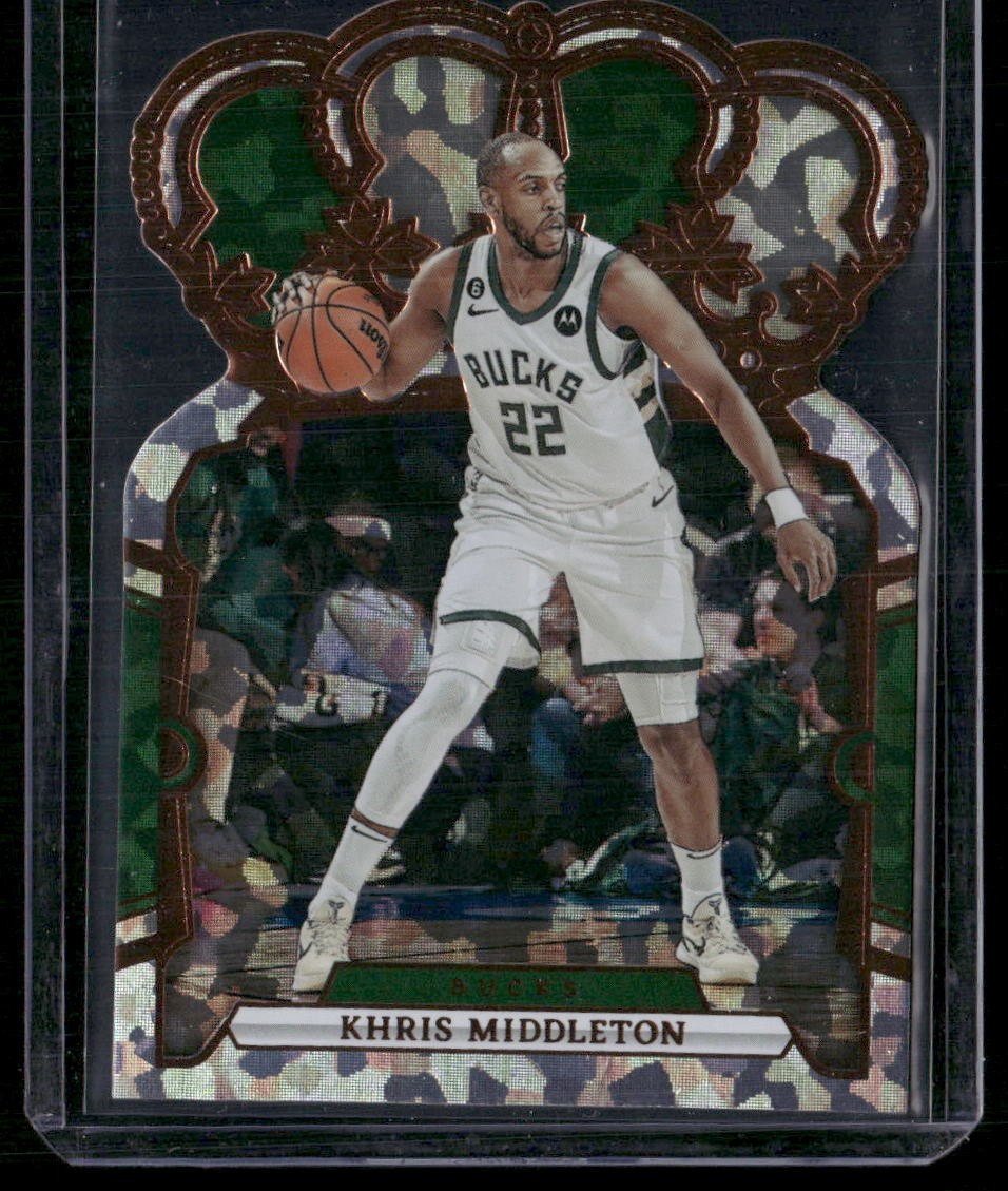 2023-24 Panini Crown Royale #11 Khris Middleton Crystal