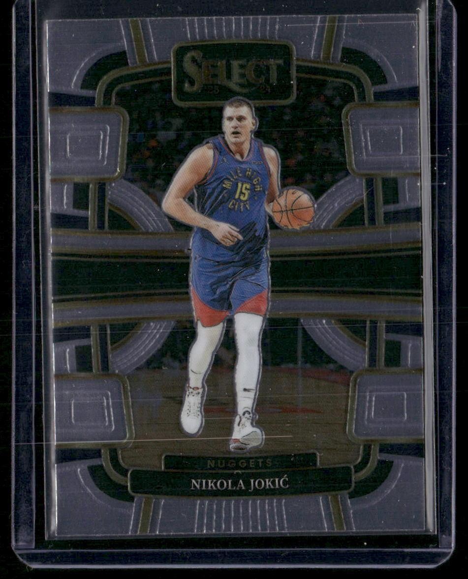 2023-24 Panini Select #32 Nikola Jokic