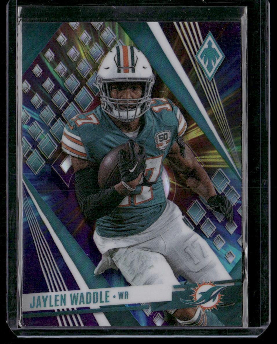 2023 Panini Phoenix #92 Jaylen Waddle Color Burst