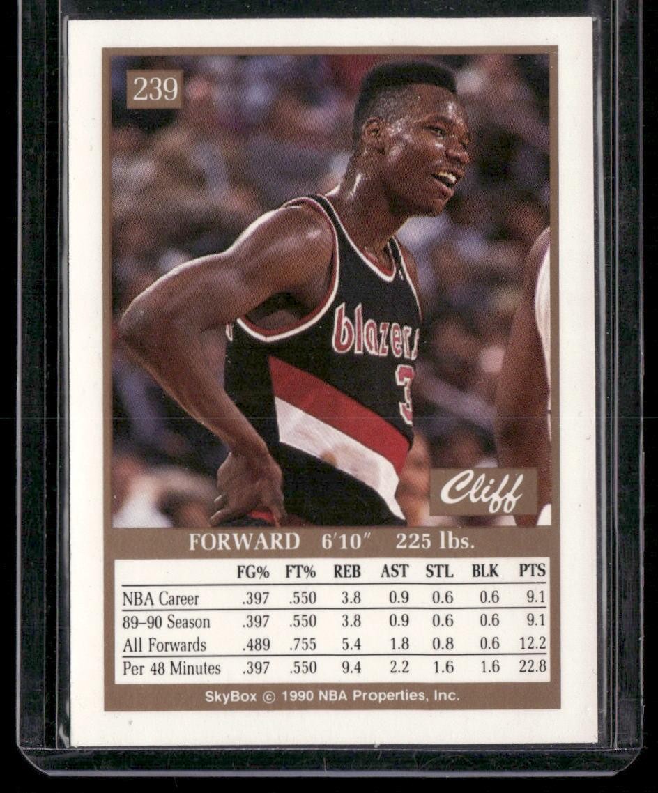 1990-91 SkyBox #239 Cliff Robinson