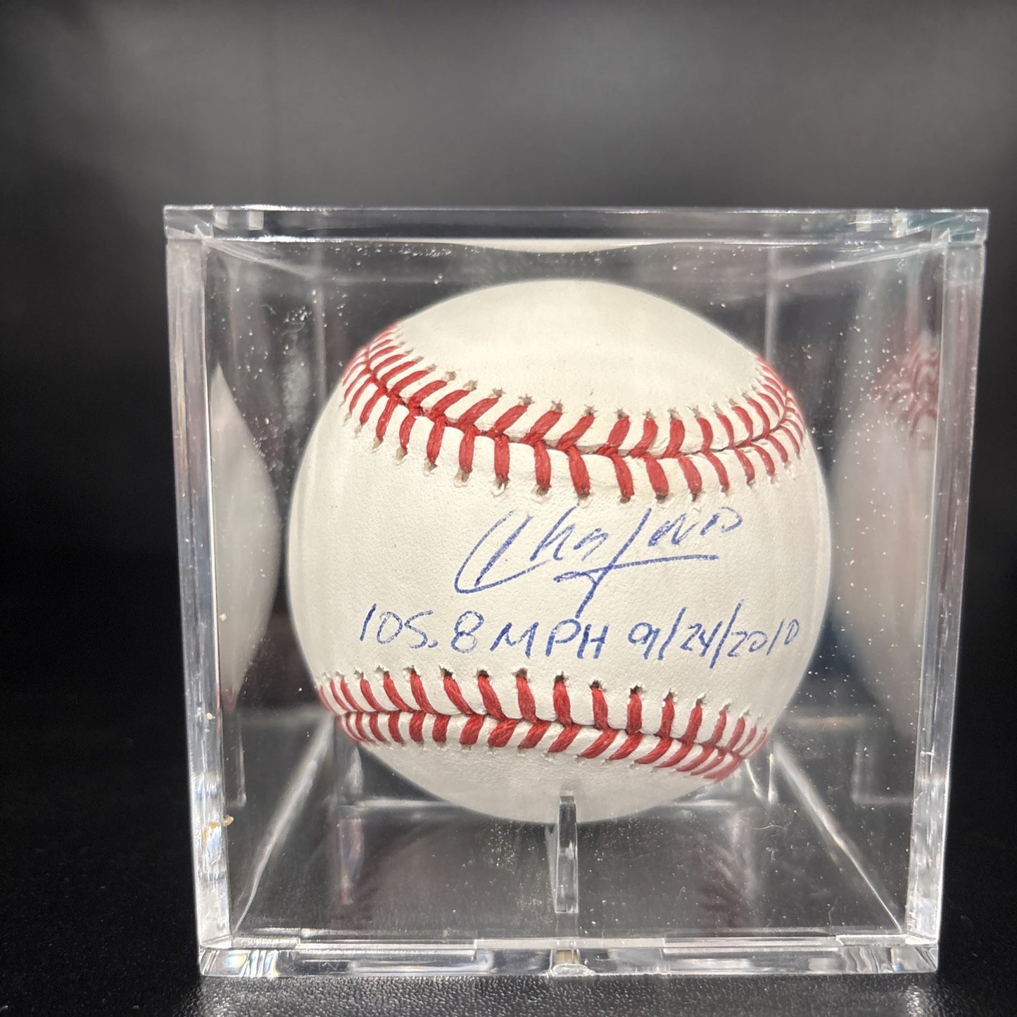 AROLDIS CHAPMAN SIGNED BASEBALL “105.8 MPH 07/24/2010” Inscription JSA