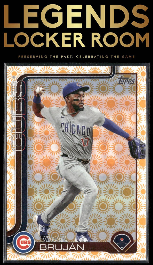 2025 Topps #390 Vidal Bruján Holiday Sun