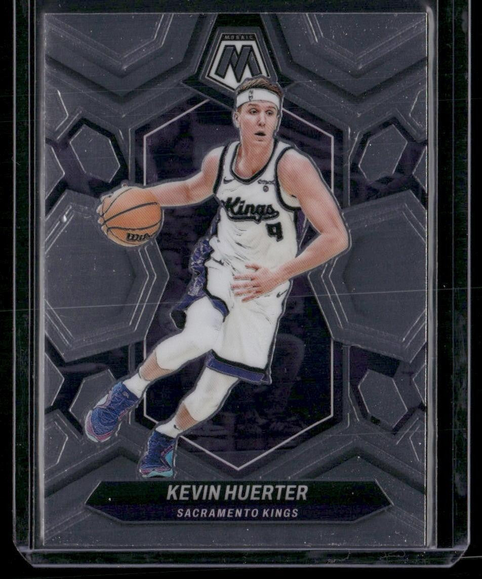 2023-24 Panini Mosaic #10 Kevin Huerter