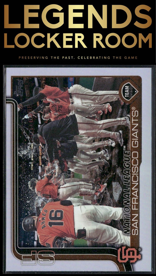 2025 Topps #514 San Francisco Giants Rainbow Foil