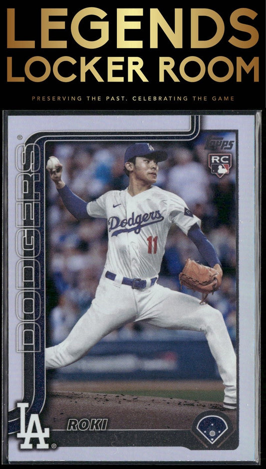 2025 Topps #558 Roki Sasaki Rainbow Foil