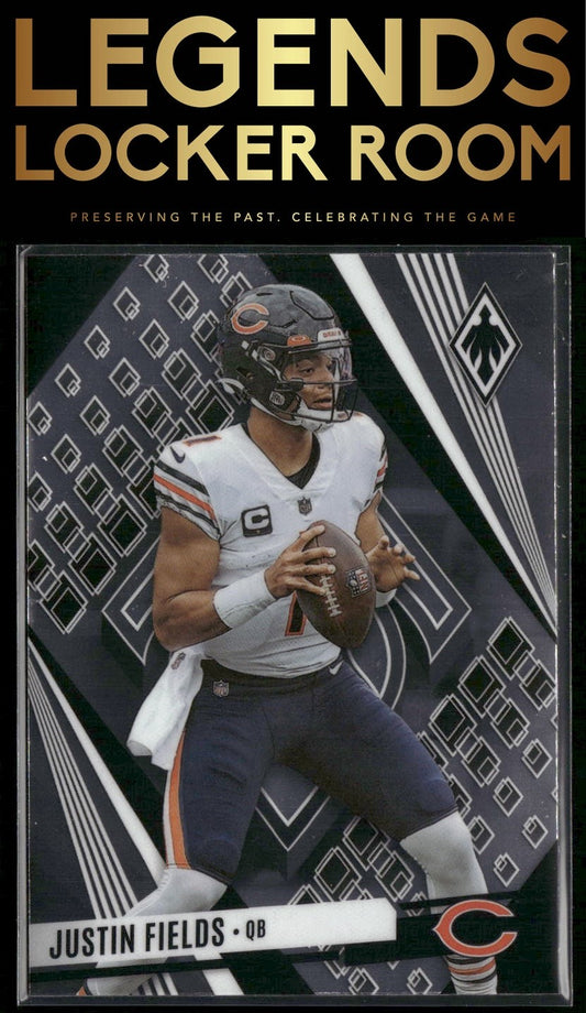 2023 Panini Phoenix #26 Justin Fields