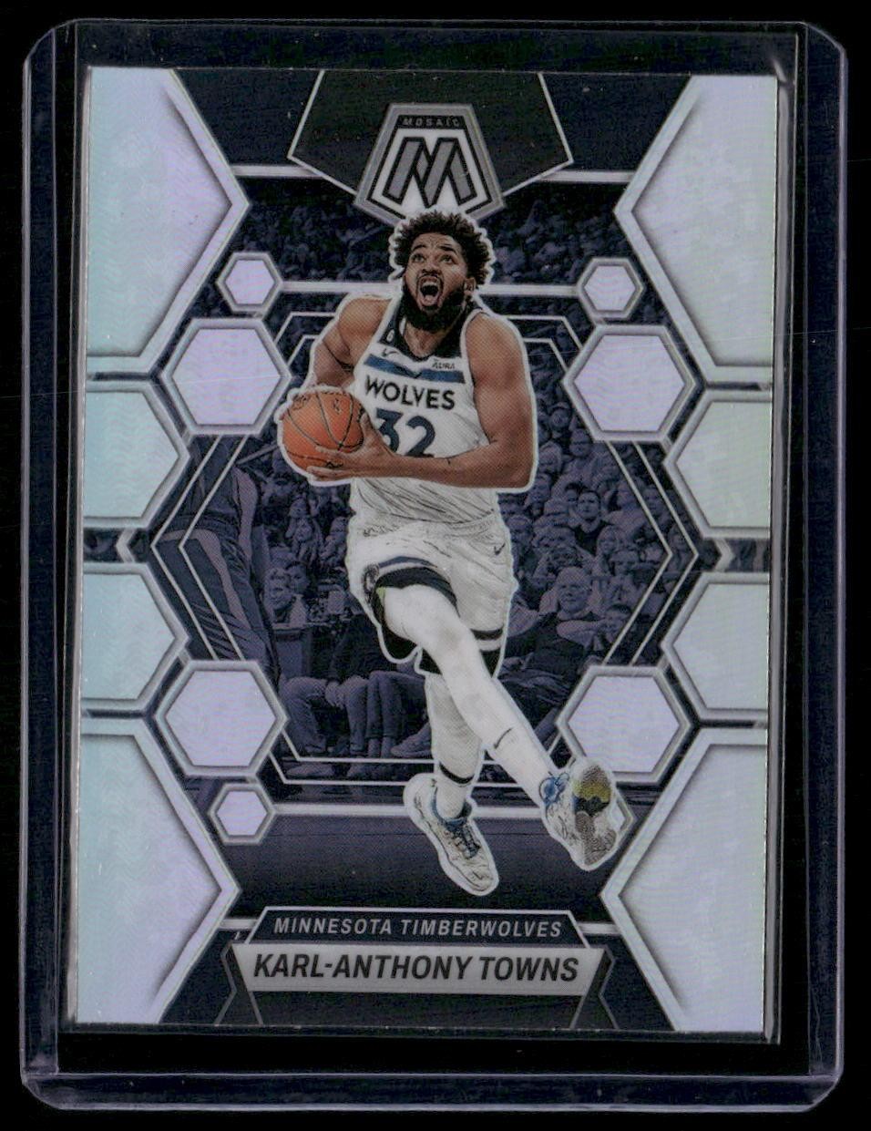 2022-23 Panini Mosaic #115 Karl-Anthony Towns Silver