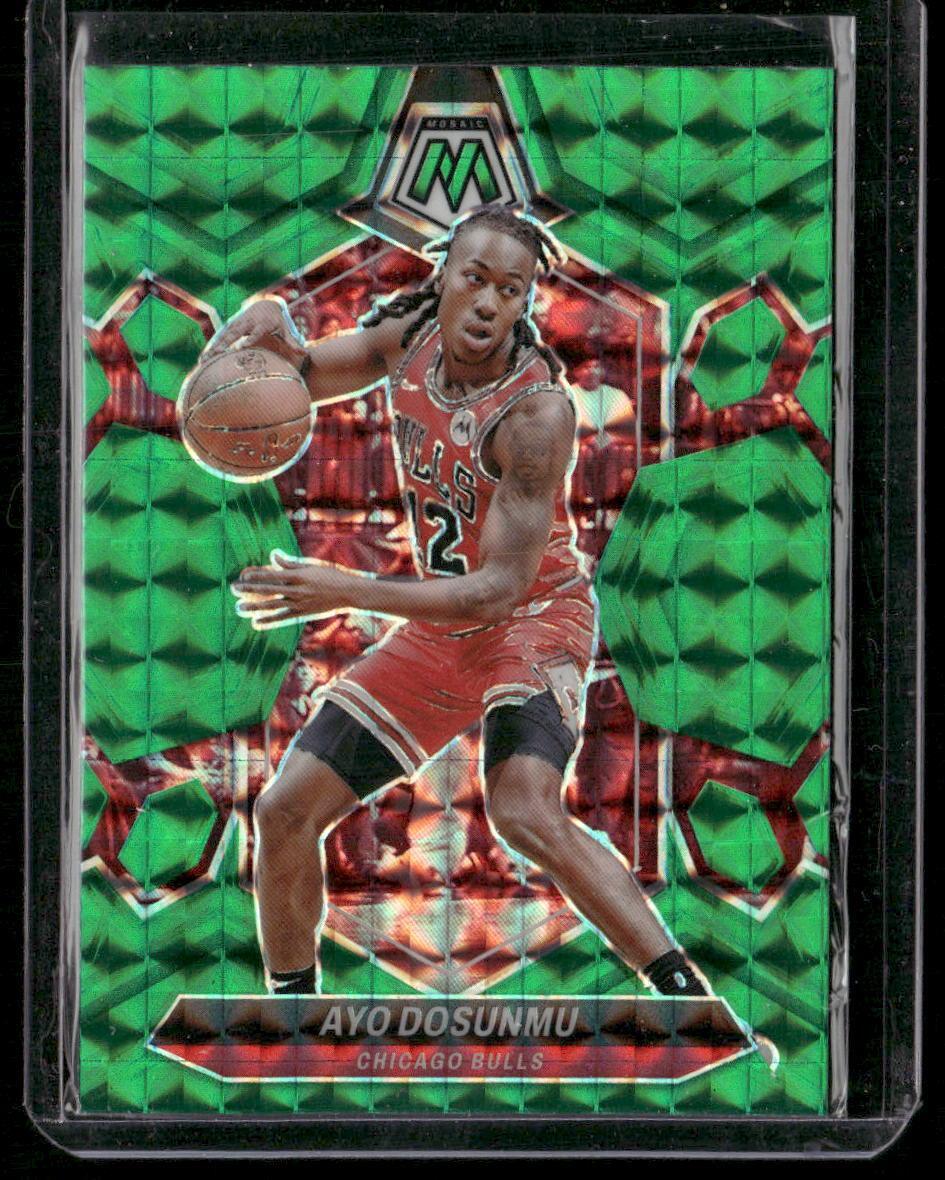 2023-24 Panini Mosaic #68 Ayo Dosunmu Green