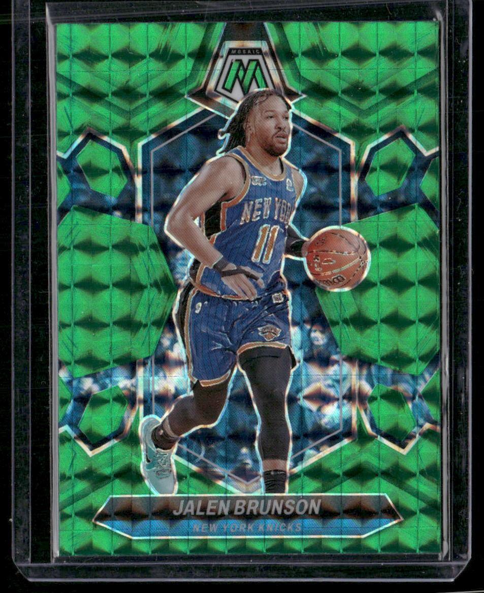 2023-24 Panini Mosaic #67 Jalen Brunson Green