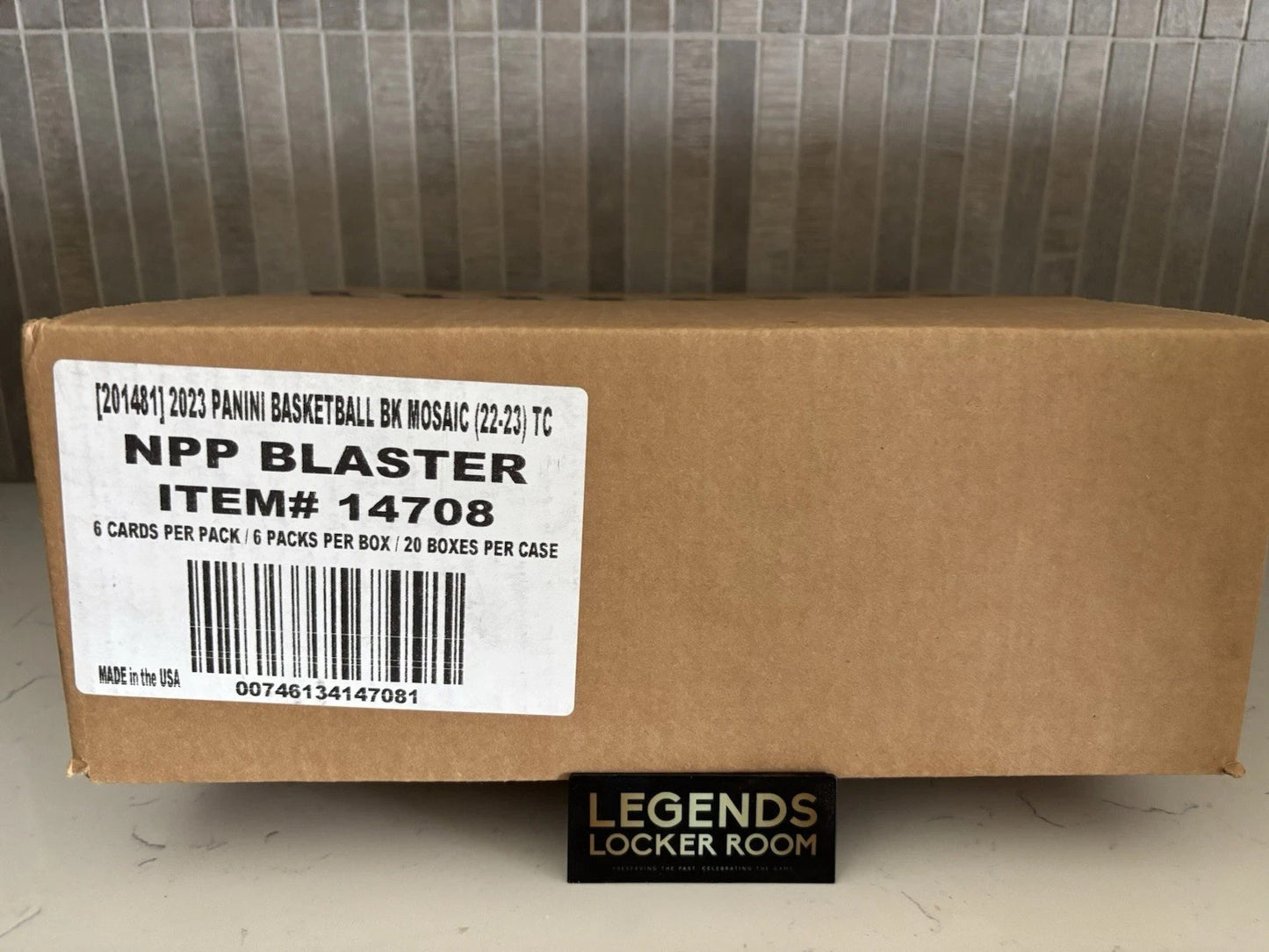 Panini 2022-23 Mosaic Basketball Blaster Box Factory Sealed- 36 Cards