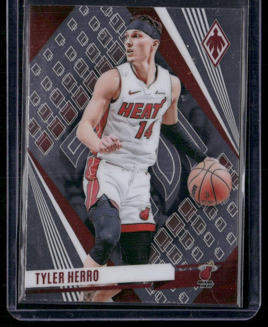 2023-24 Panini Phoenix #238 Tyler Herro