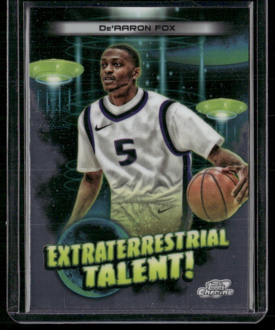 2023-24 Topps Chrome Cosmic #ET-12 De'Aaron Fox Extraterrestrial Talent
