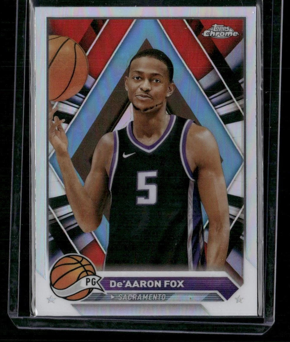 2023-24 Topps Chrome #117 De'Aaron Fox Refractors