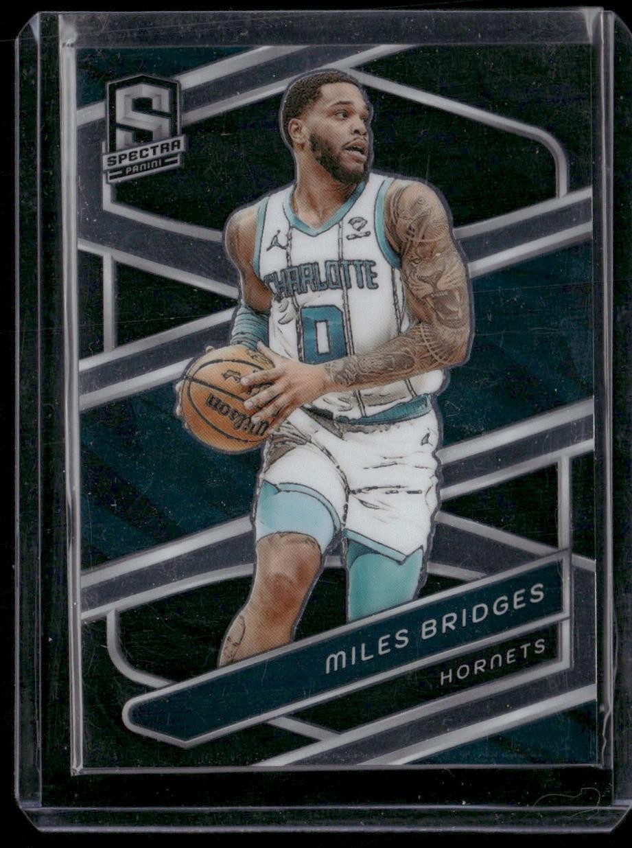 2023-24 Panini Spectra #34 Miles Bridges